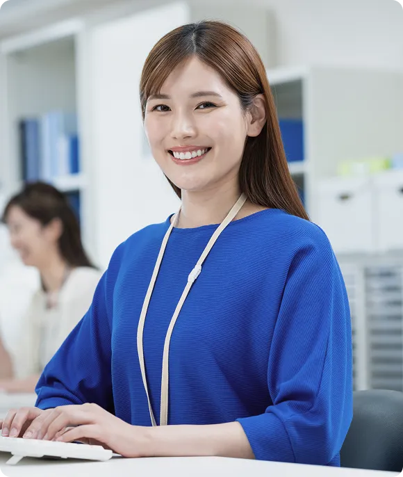 ユーオーエスで働くスタッフの様子
